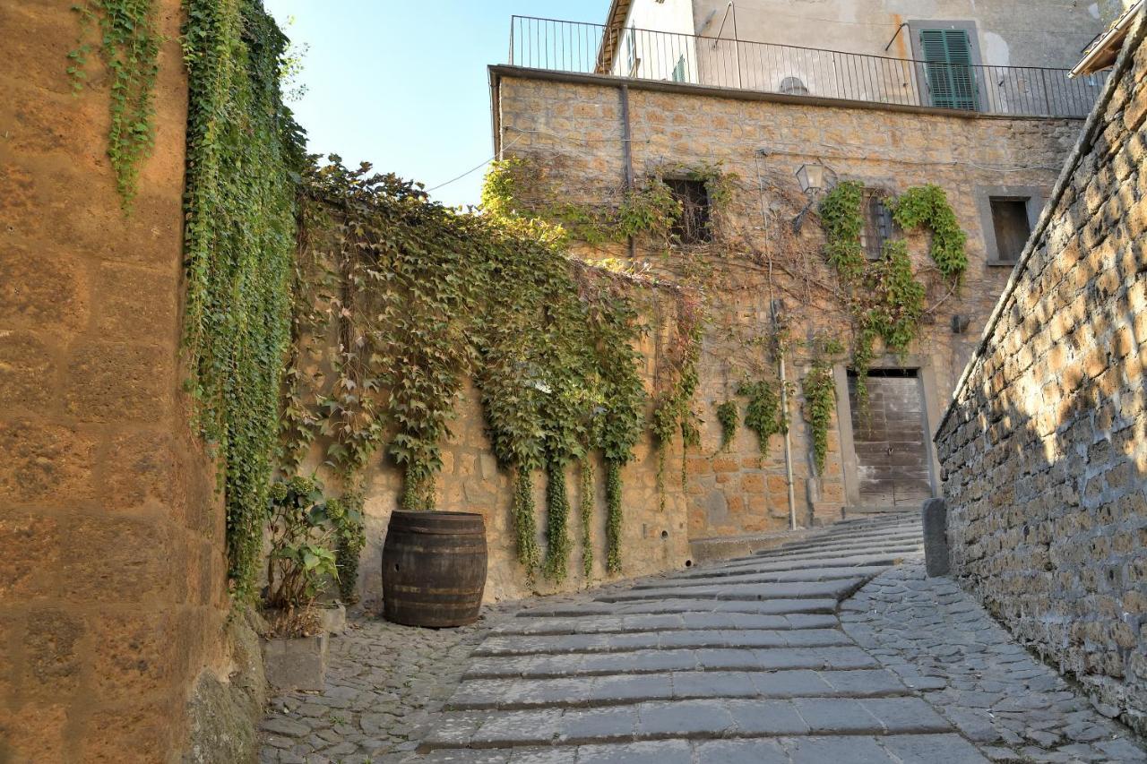 Palazzo Granaroli Apartment Bagnoregio Exterior photo